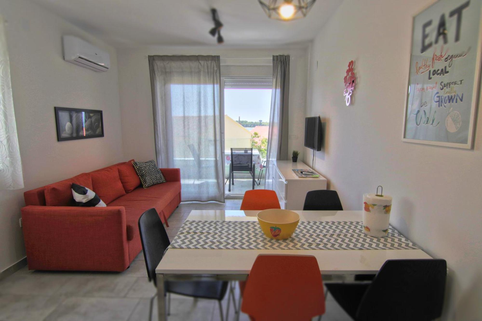Apartments Luna Novalja Εξωτερικό φωτογραφία